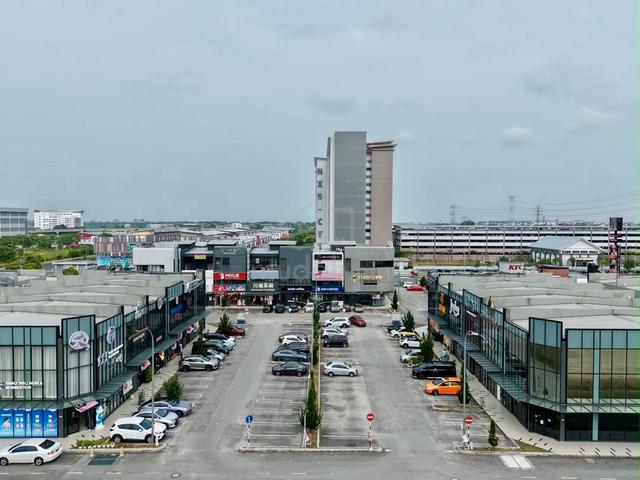 FACING MAINROAD HOT AREA! Rivertree Bukit Raja Klang 2-Sty Corner Shop 1