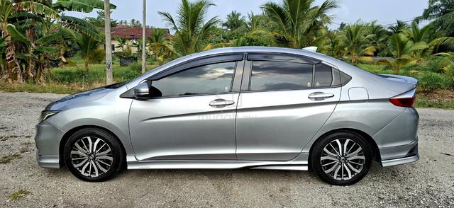 2018 Honda CITY 1.5 V MY2014 FACELIFT (A) - 5