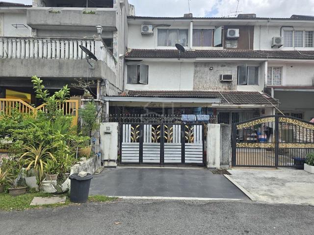 NEWLY REFURBISHED ‼️ 3 Storey House Taman Muda Ampang | Easy Loan 1