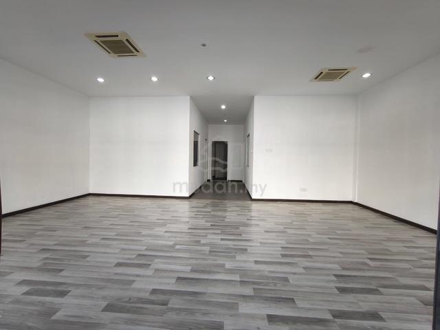1st Floor | Newly Paint | Ready Move In | Metro Town | KK 1