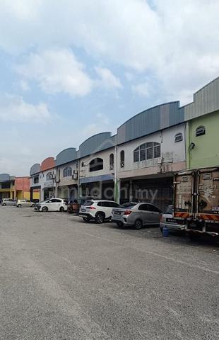 1.5 Storey Terrace Factory Taman Perindustrian KIP Kepong Selangor 1