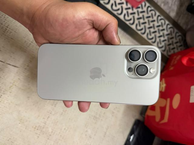 IPHONE 16 PRO MAX - URGENT to Sell - photo 3 of 6