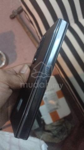 Samsung z fold 4 - photo 4 of 6