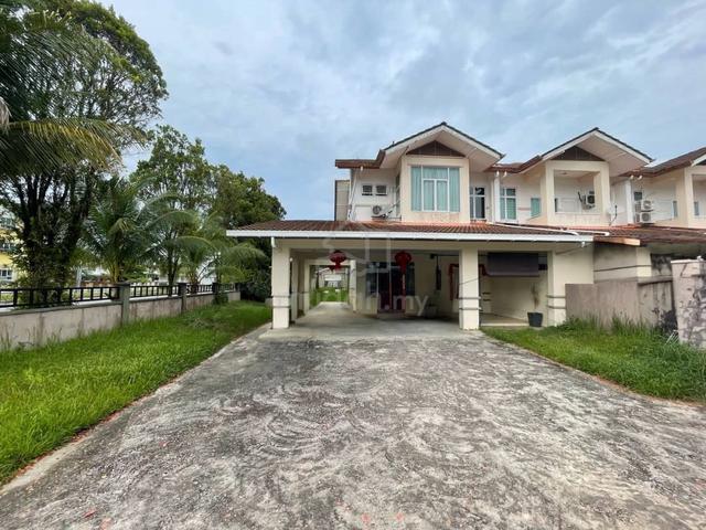 Double Storey Terrace Corner at Riveria Saramahan Corner end lot 双层排屋角 1