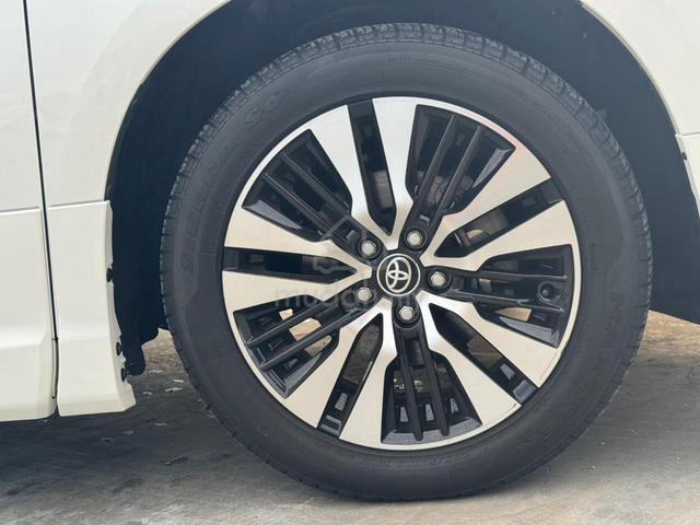 NO Sunroof GRADE 4.5 A ✨2023 Toyota ALPHARD 2.5 SC - 4