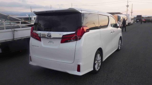 2021 Toyota ALPHARD 2.5 S 8 Seater - 5
