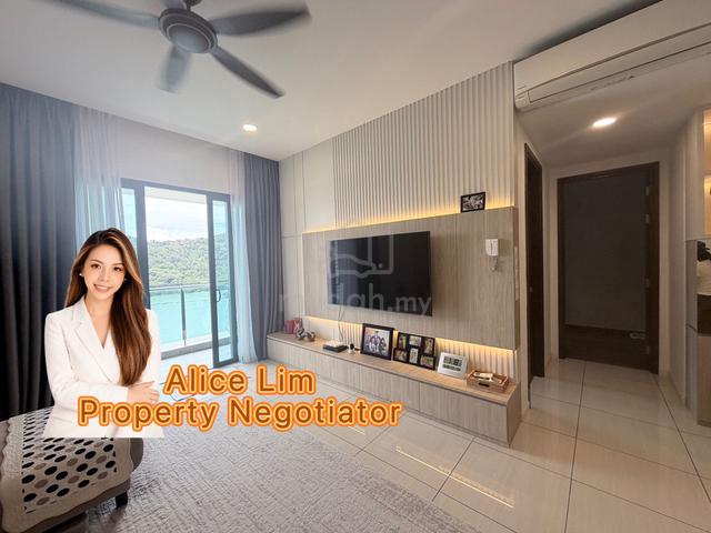 Queens Residences Q1 @ Queens Waterfront 1