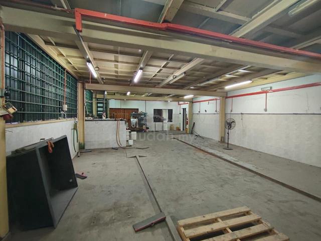 Taman Putri Kulai 1.5 Storey Terrace Factory for sale/corner lot 1