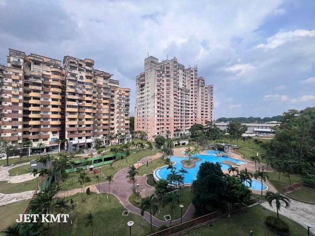 BBK Condominium 1