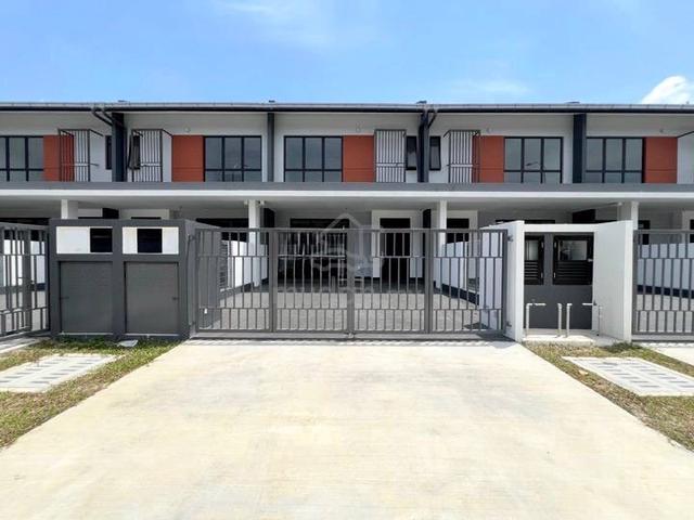 NEGO‼️ New Double Storey Terrace Casira 3 Bandar Bukit Raja Klang 1