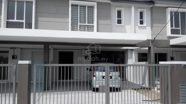 Bilik Taman Sungai Dua Utama Perempuan 1