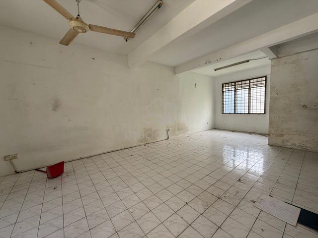 Below Market Value Full Loan Pulau Indah Port Klang 2 Sty Terrace Hse 1