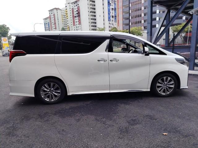 2021 Toyota ALPHARD 2.5 S TYPE GOLD II DIM BSM 21 - 2