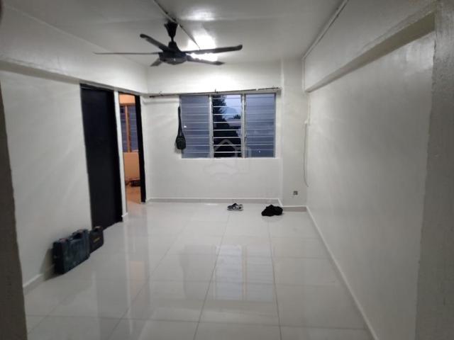 FLAT PPR GOMBAK SETIA - BLOCK 43 untuk disewa (BERDEKATAN LRT MELATI) 1