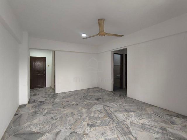 Tasik Heights Apartment 1