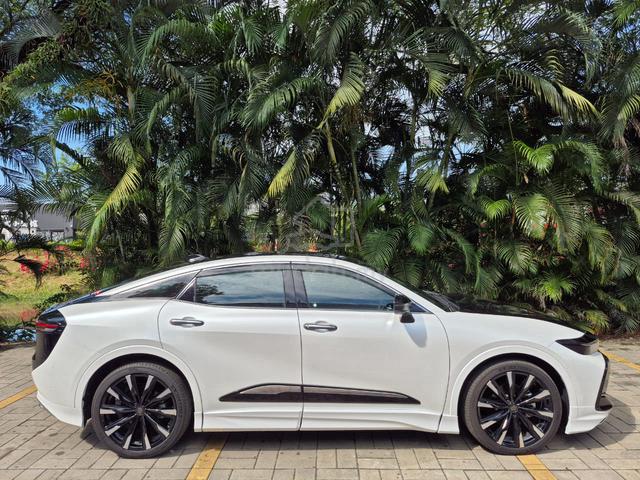 2023 Toyota CROWN 2.4 CROSSOVER Modelista Body (A) - 3