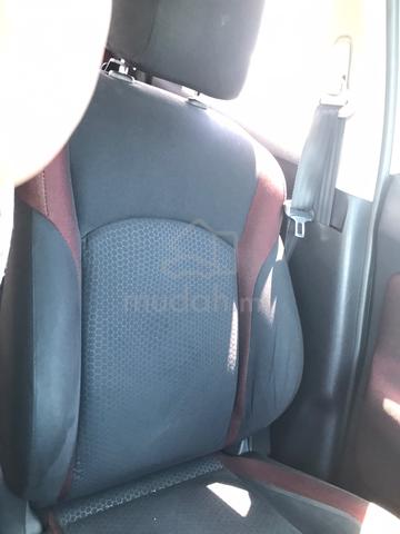 Nissan JUKE 1.6 TURBO AWD (A) - 4