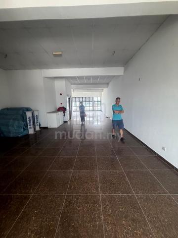 3 units for Rent USJ sentral With Lift and Private Parking 1