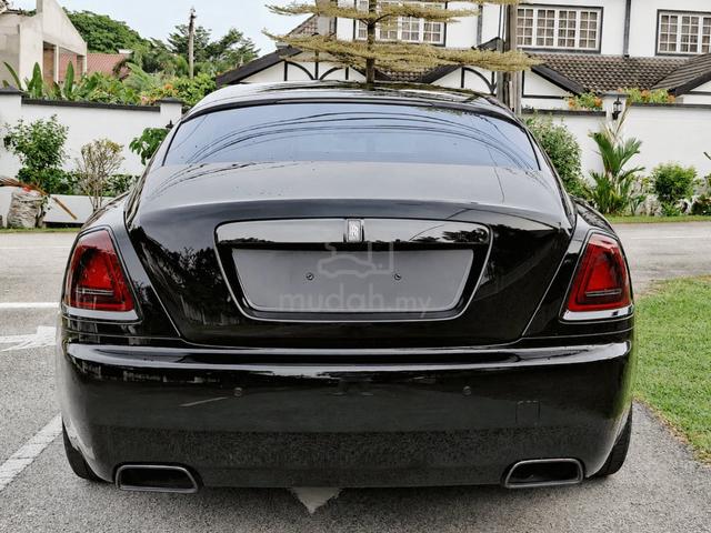 2017 Rolls Royce Wraith Black Badge 6.6 V12 under - 5