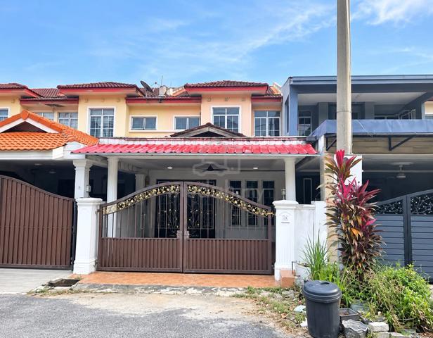 Rumah Cantik & Dah Renovate – 4 Bilik | Bandar Tasik Kesuma 1