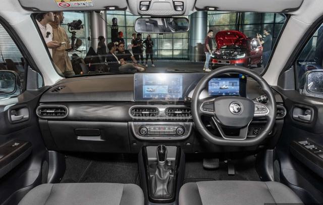 2026 Proton SAGA 1.5, Get Fast Stock, Cash Rebate - 4