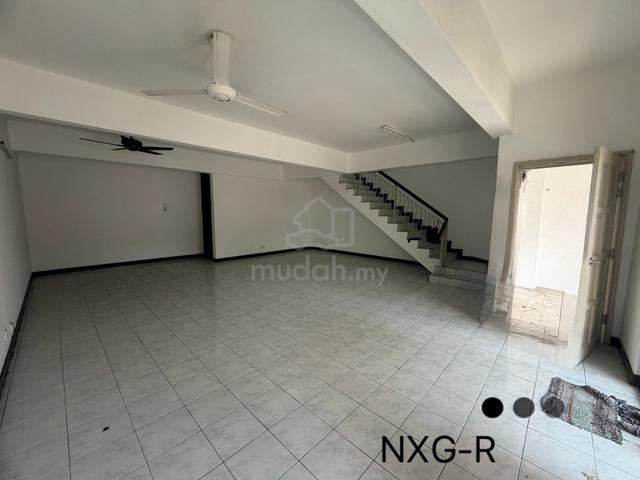 Below Market!!Sungai Burung Bukit Rimau Shah Alam Double Storey House 1