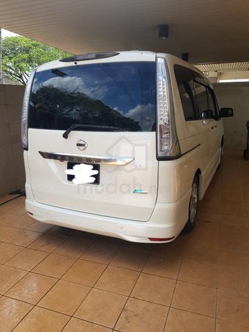 2014 Nissan SERENA 2.0 S-HYBRID HIGHWAY STAR - 2