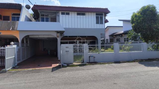 Alor akar double semi-d house for rent full furnished. 1