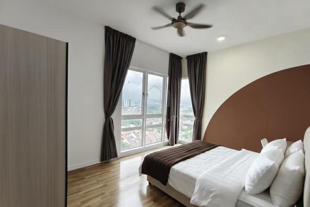 Cozy Fully Furnished Master Room for Rent @ Vina Resident 1