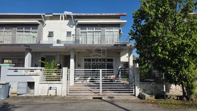 FACING OPEN Double Storey SEMI-D 32x70 SP 9 Bandar Saujana Putra 1