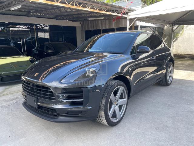 2020 Porsche MACAN  2.0L (A) - 3