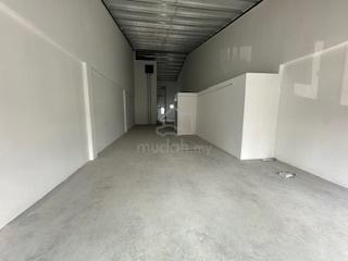 Segambut,2.5sty shop lot With Cargo lift new building just renew 99yr 1