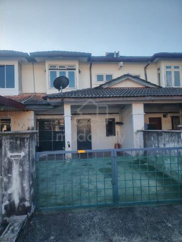 2 Storey Terrace House at Bukit Beruntung Rawang For Sale 1