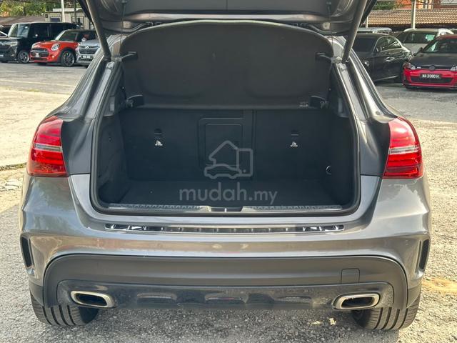 2019 MERCEDES BENZ GLA200 NIGHT EDITION 1.6 7Speed - 2