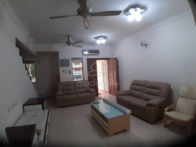 Taman Puchong Utama Double Storey For Sale Move In Condition 1