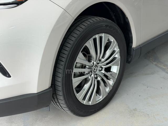 2023 Toyota HARRIER Z Leather 2.0 (A) - 5