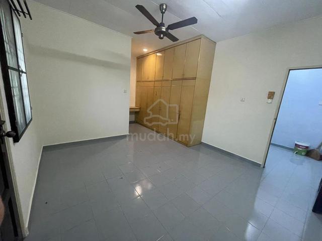 Butterworth Tmn Segemal Double Storey Terrace House For Rent 3