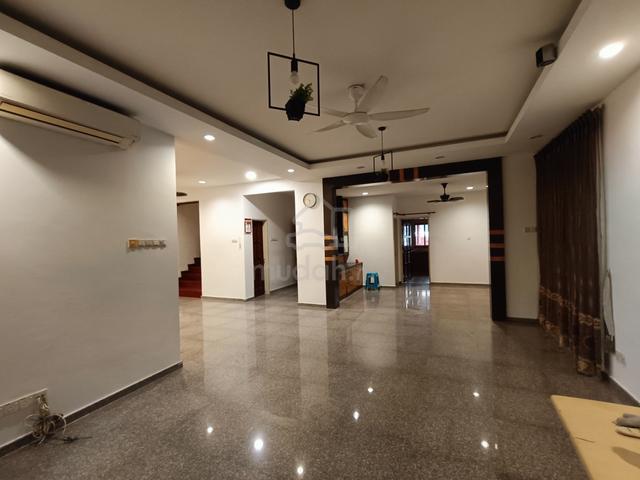 40X108 SEMI D FULLY RENOVATED GOOD CONDITION Bandar Botanic Klang 1