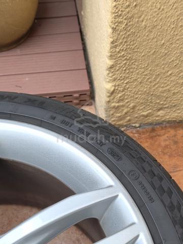 Carousel Image
