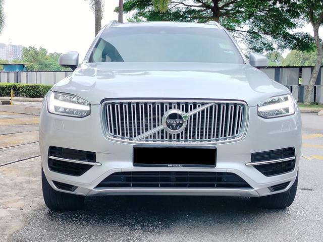 Volvo XC90 2.0 T8 INSCRIPTION PLUS F/SERVICE RECOD - 3