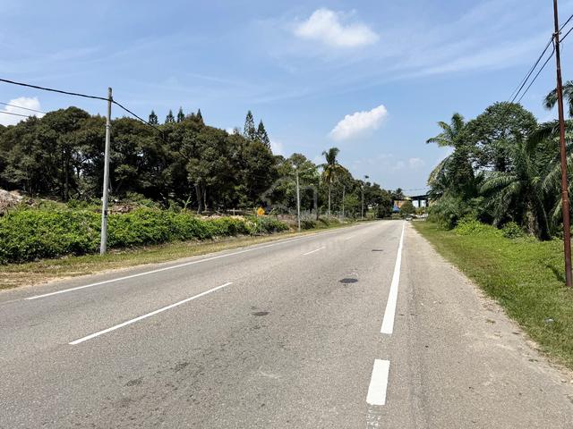 Freehold Agriculture Land For Sale At Tampin,Negeri Sembilan 1