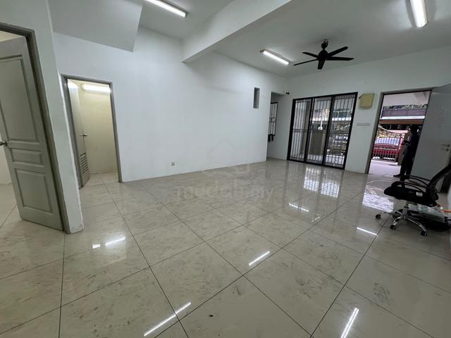 BELOW MARKET Taman Desa Mayang Sari 2 Storey House Laman Orkid Nilai 1