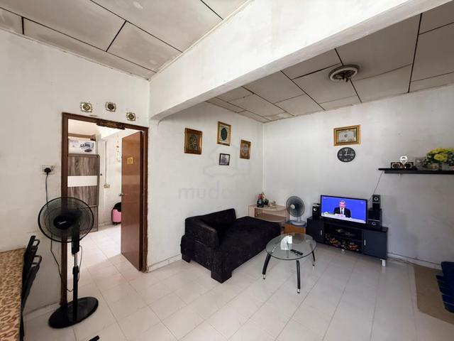Flat Taman Daya 1