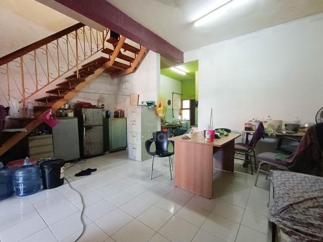 4R 3B + Freehold + 18'x60' di Taman Semenyih Ria, Semenyih 1