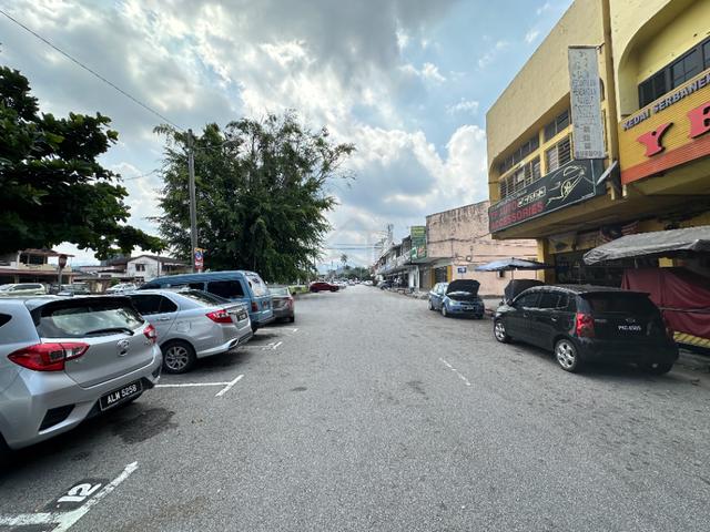 Canning Garden Double Storey Shop Ipoh Fronting To Main Road FOR RENT 2