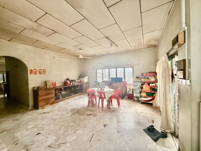 [ Murah+Facing Empty ] 1sty Bungalow , Kampung Lee Kim Sai , Rawang 1