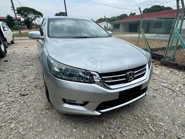 2014 Honda ACCORD 2.0 VTi-L (A)Boleh Loan kedai - 2