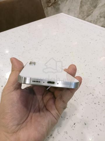 Samsung A55 5g 12/256 sale or swap with good phone - photo 4 of 6