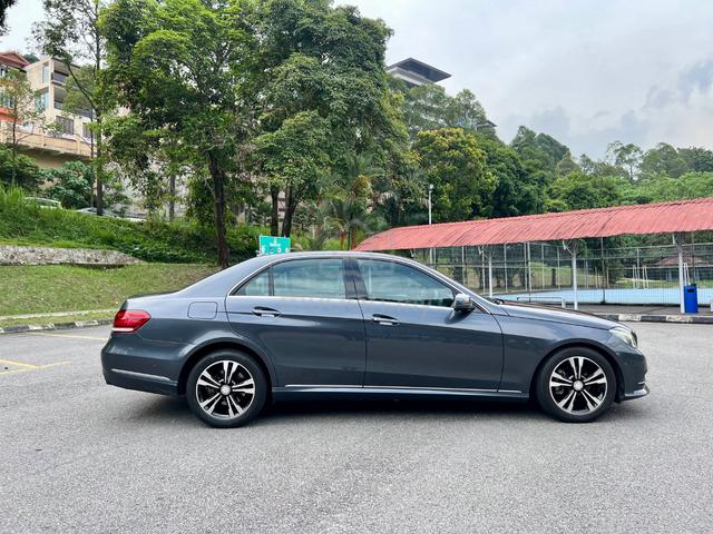 2013/2014 MERCEDES BENZ E200 avantgarde 2.0 (auto) - 5