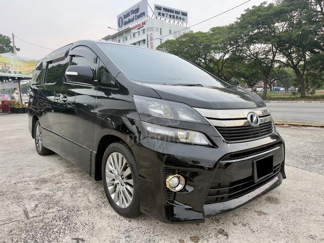 Toyota VELLFIRE 2.4 Z GOLDEN EYES (A) - 1
